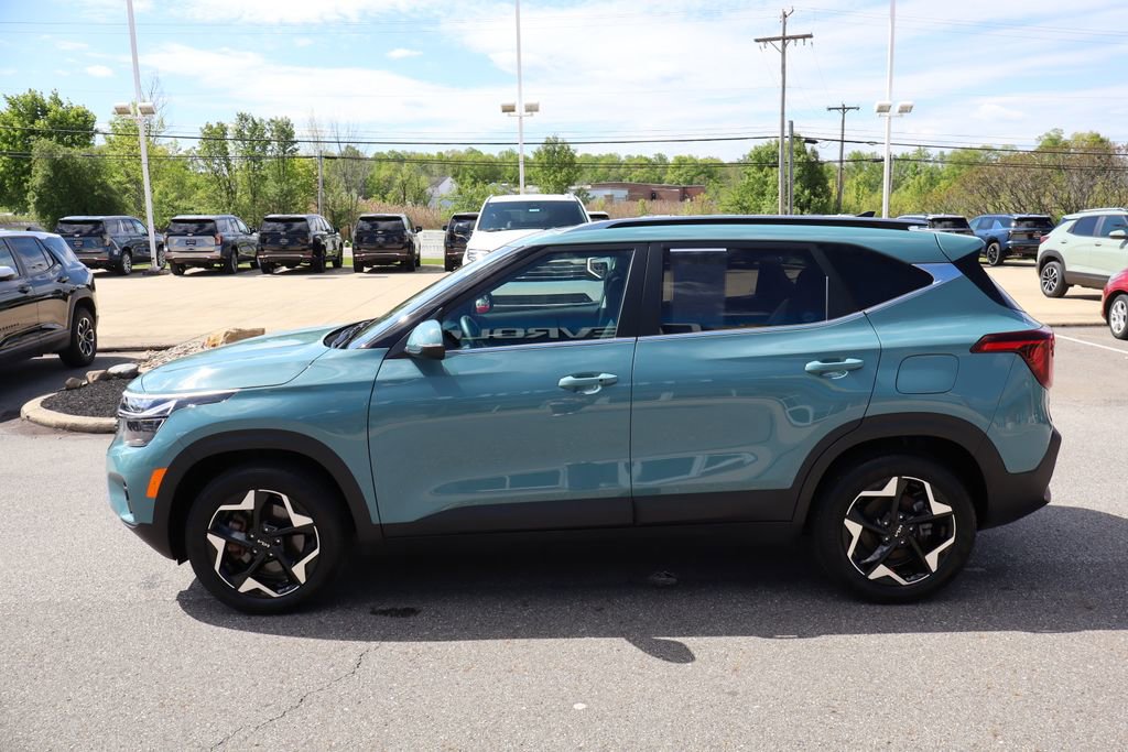 Used 2025 Kia Seltos EX w/ EX Sunroof Package AWD/4WD image 30