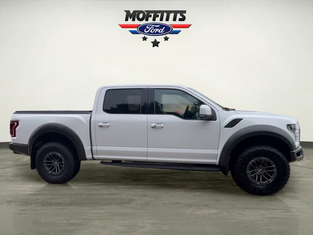 Used 2018 Ford F150 Raptor w/ Equipment Group 802A Luxury AWD/4WD image 6