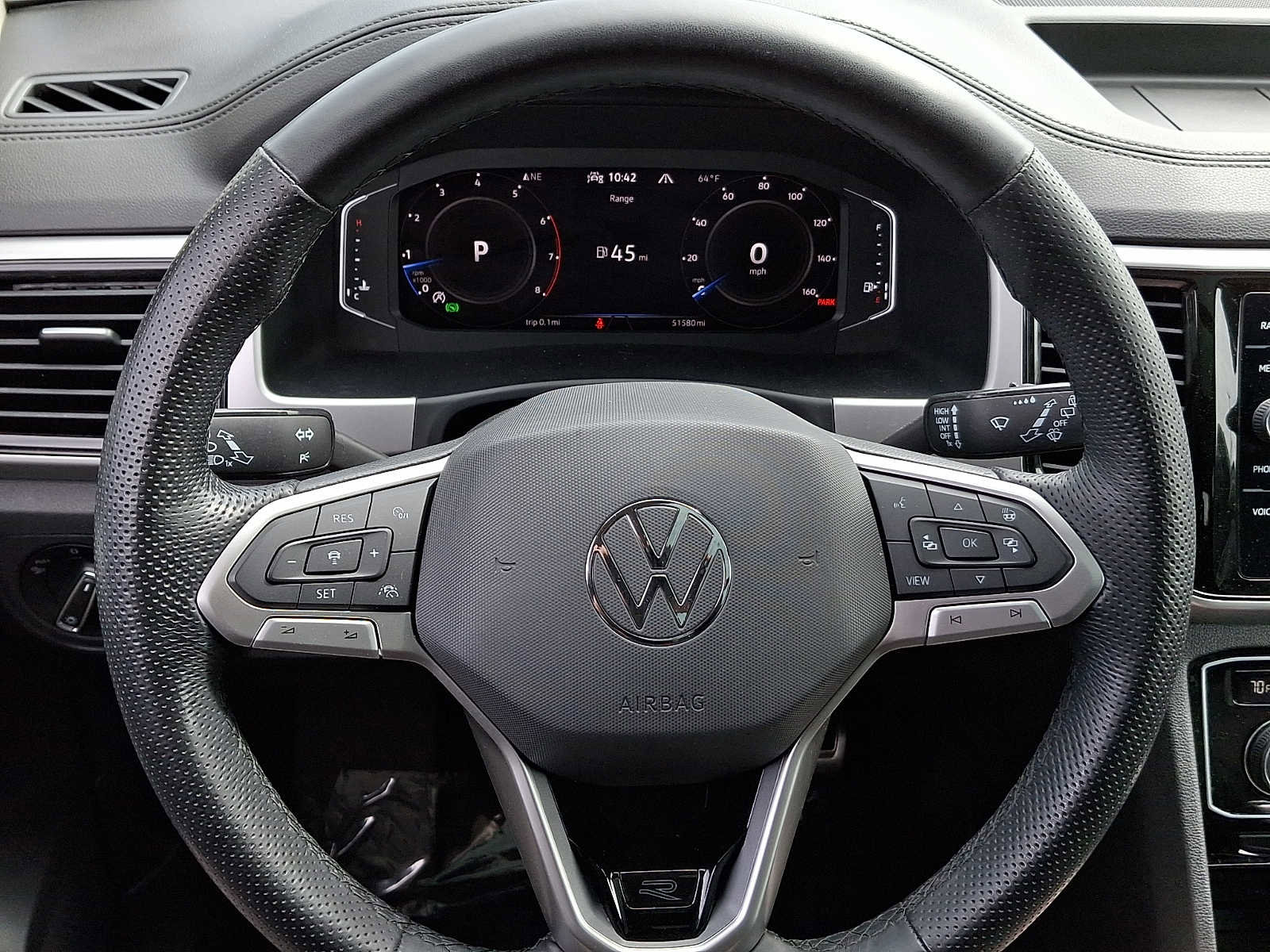 Used 2022 Volkswagen Atlas SEL R-Line AWD/4WD image 20
