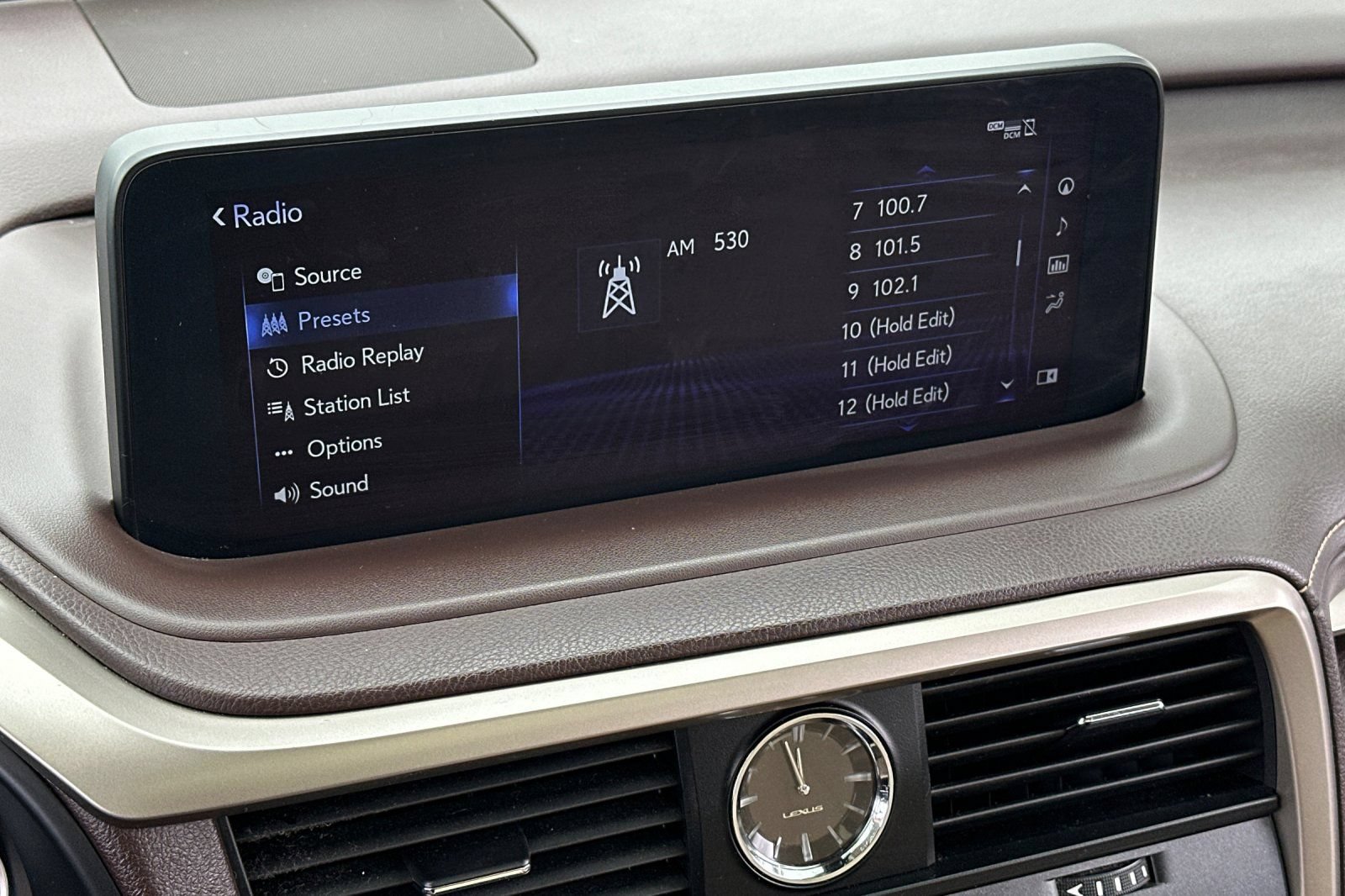 Used 2020 Lexus RX 450hL AWD w/ Premium Package image 26
