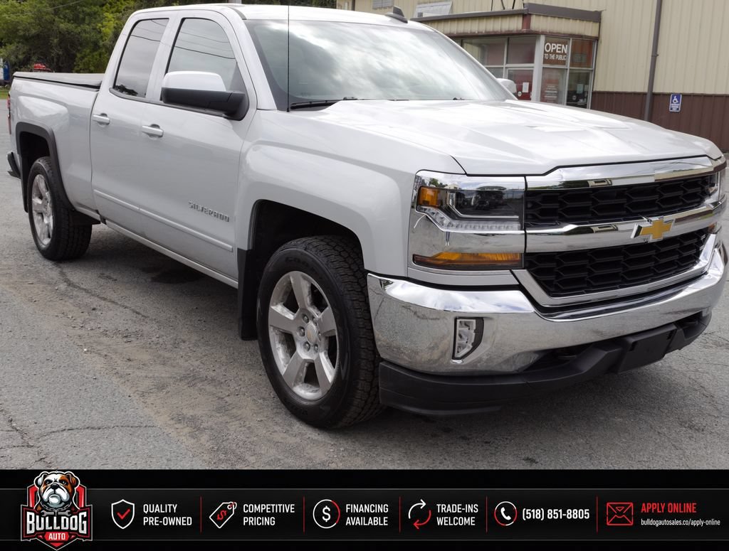 Used 2017 Chevrolet Silverado 1500 LT w/ All Star Edition AWD/4WD image 3