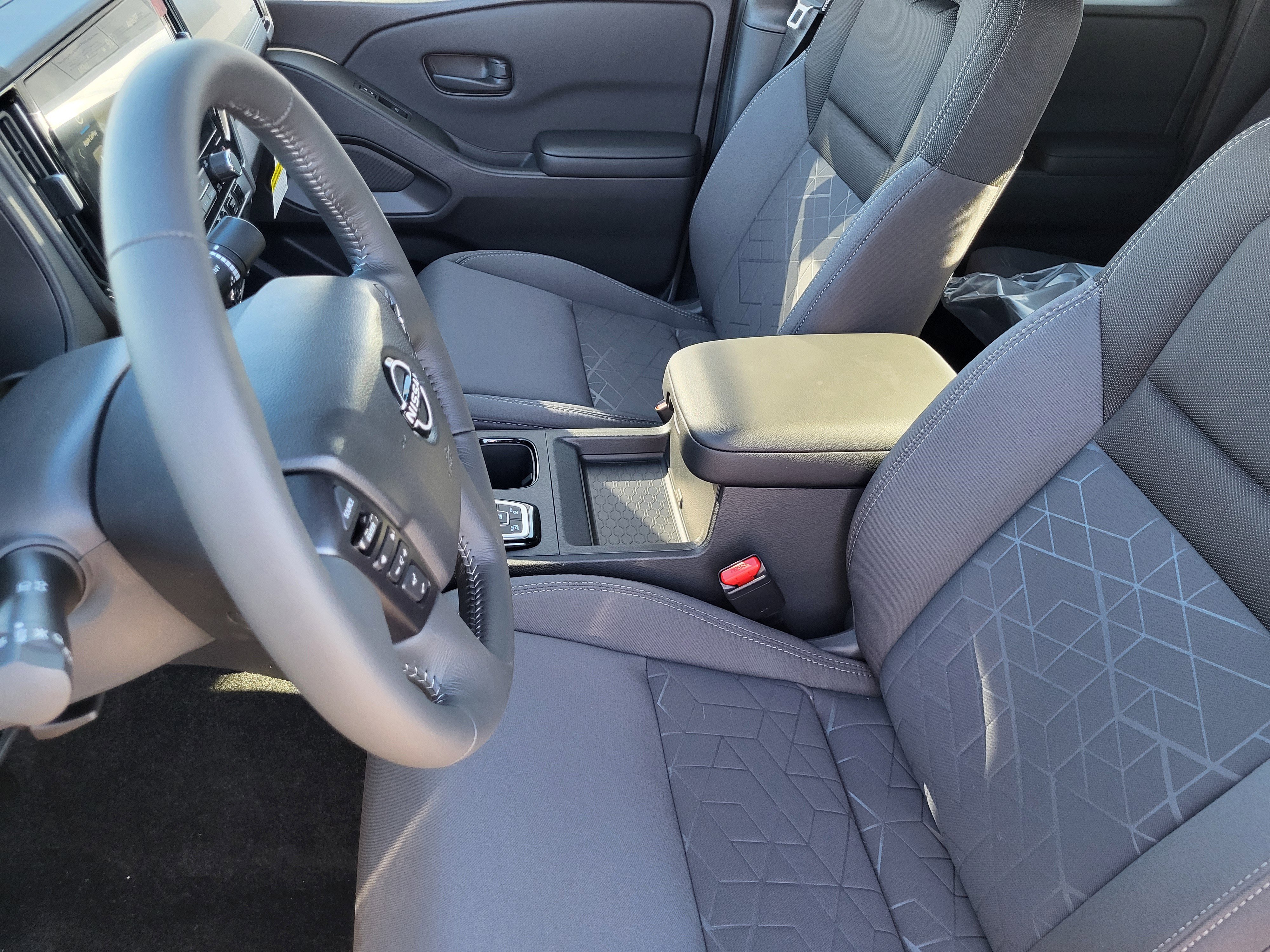 New 2026 Nissan Frontier SV w/ All-Weather Content Package image 7