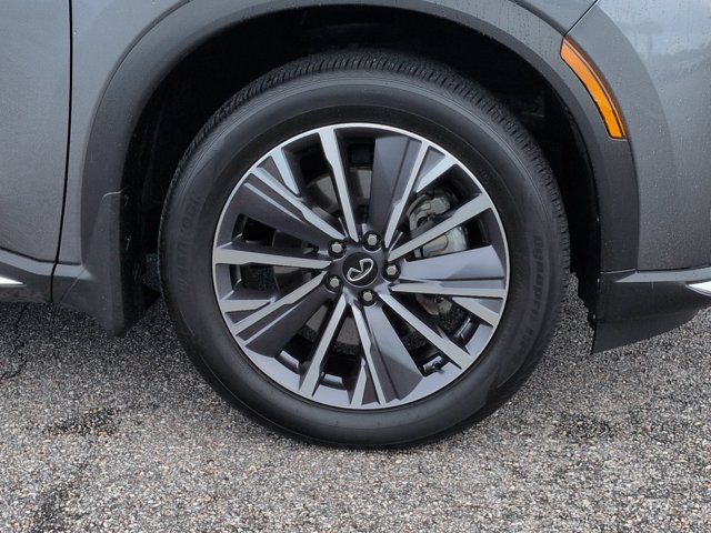 Used 2026 INFINITI QX60 Luxe w/ Cargo Package FWD image 11