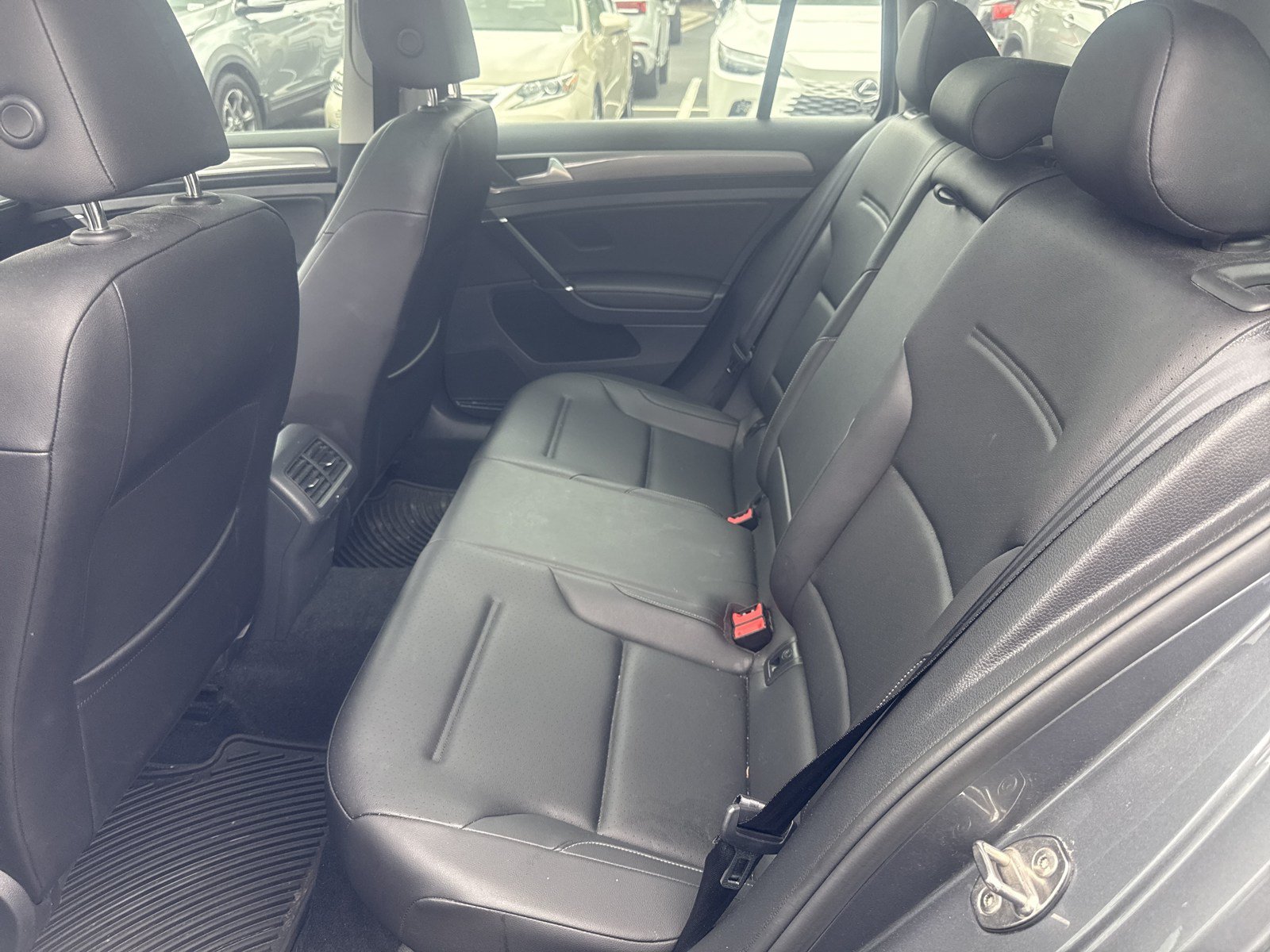 Used 2019 Volkswagen Golf Alltrack AWD/4WD image 31