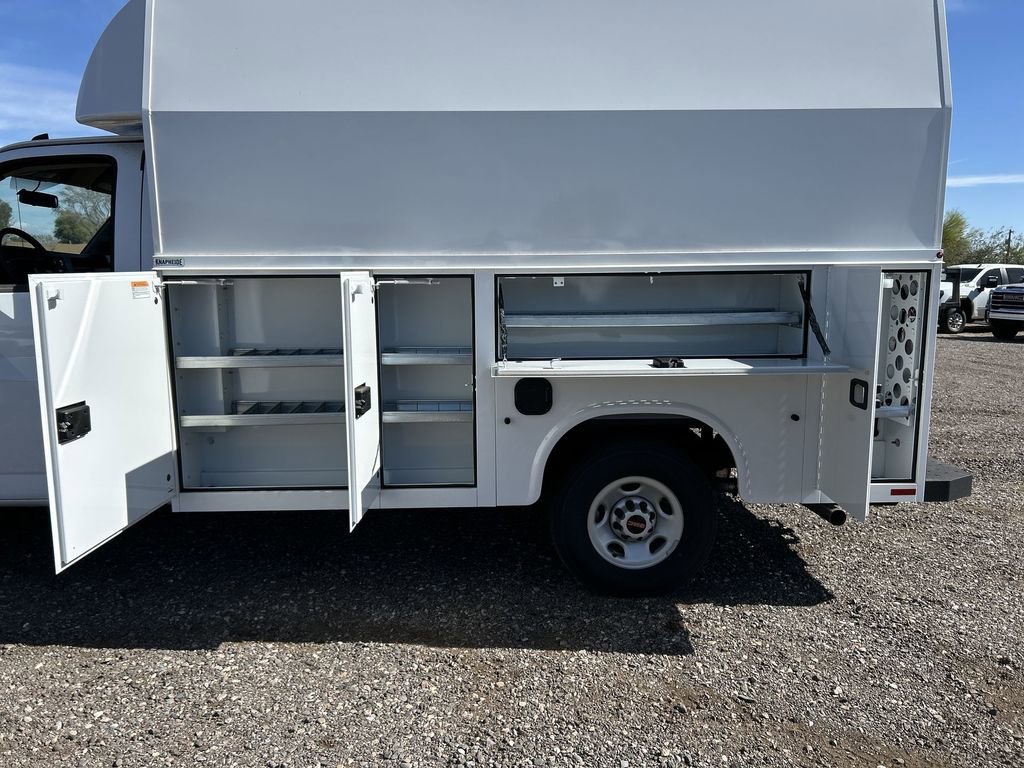 New 2025 GMC Savana 3500 Work Van w/ Power Convenience Package image 24