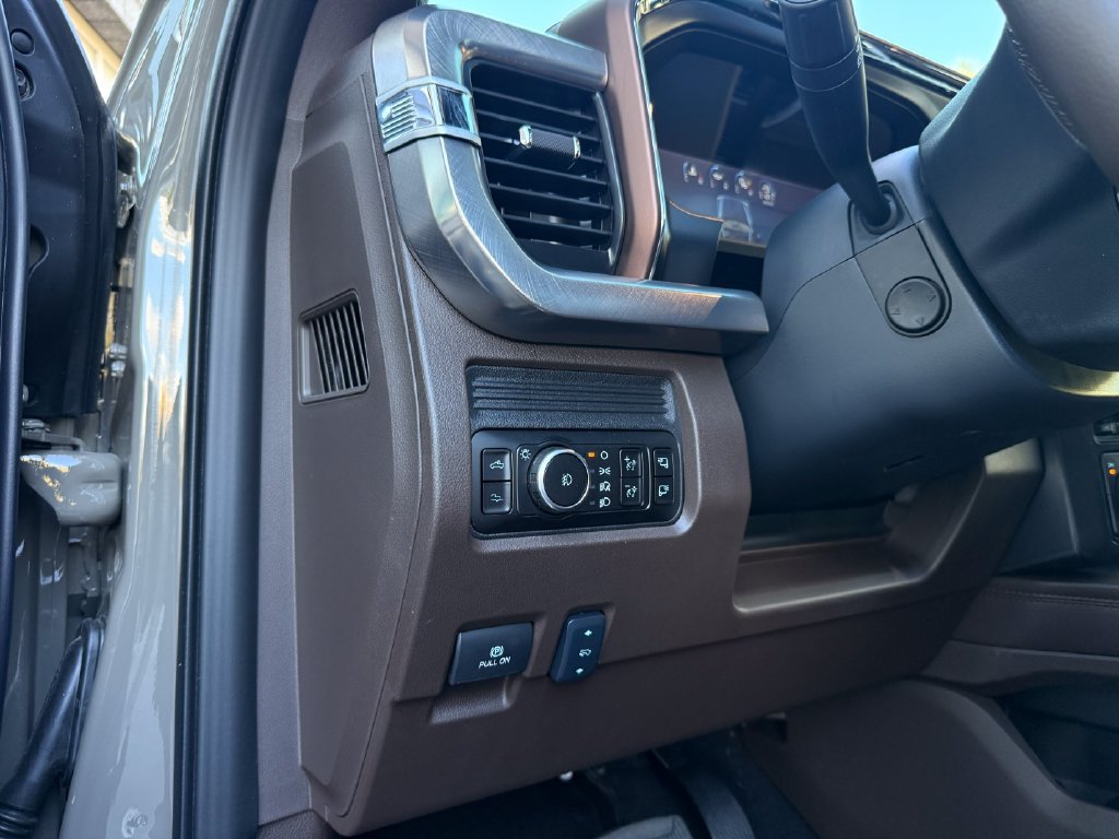 Used 2027 Ford F350 King Ranch w/ Tremor Off-Road Package AWD/4WD image 28