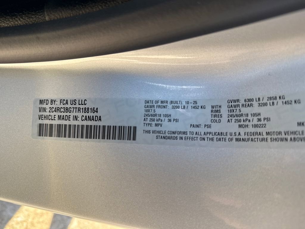 New 2026 Chrysler Pacifica Select image 32