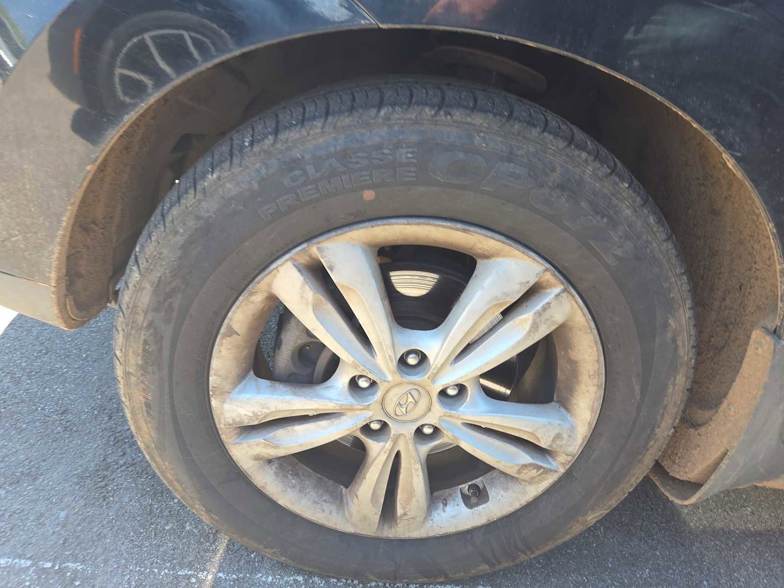 Used 2011 Hyundai Tucson GLS AWD/4WD image 7