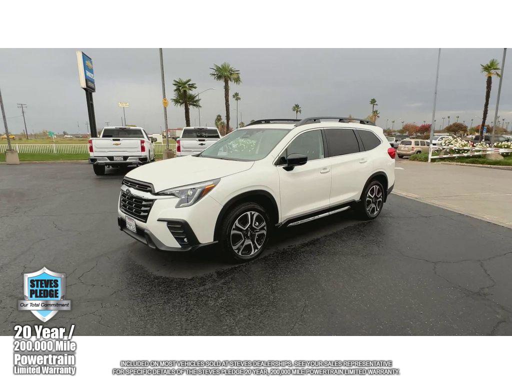 Used 2024 Subaru Ascent Limited w/ Technology Package image 5