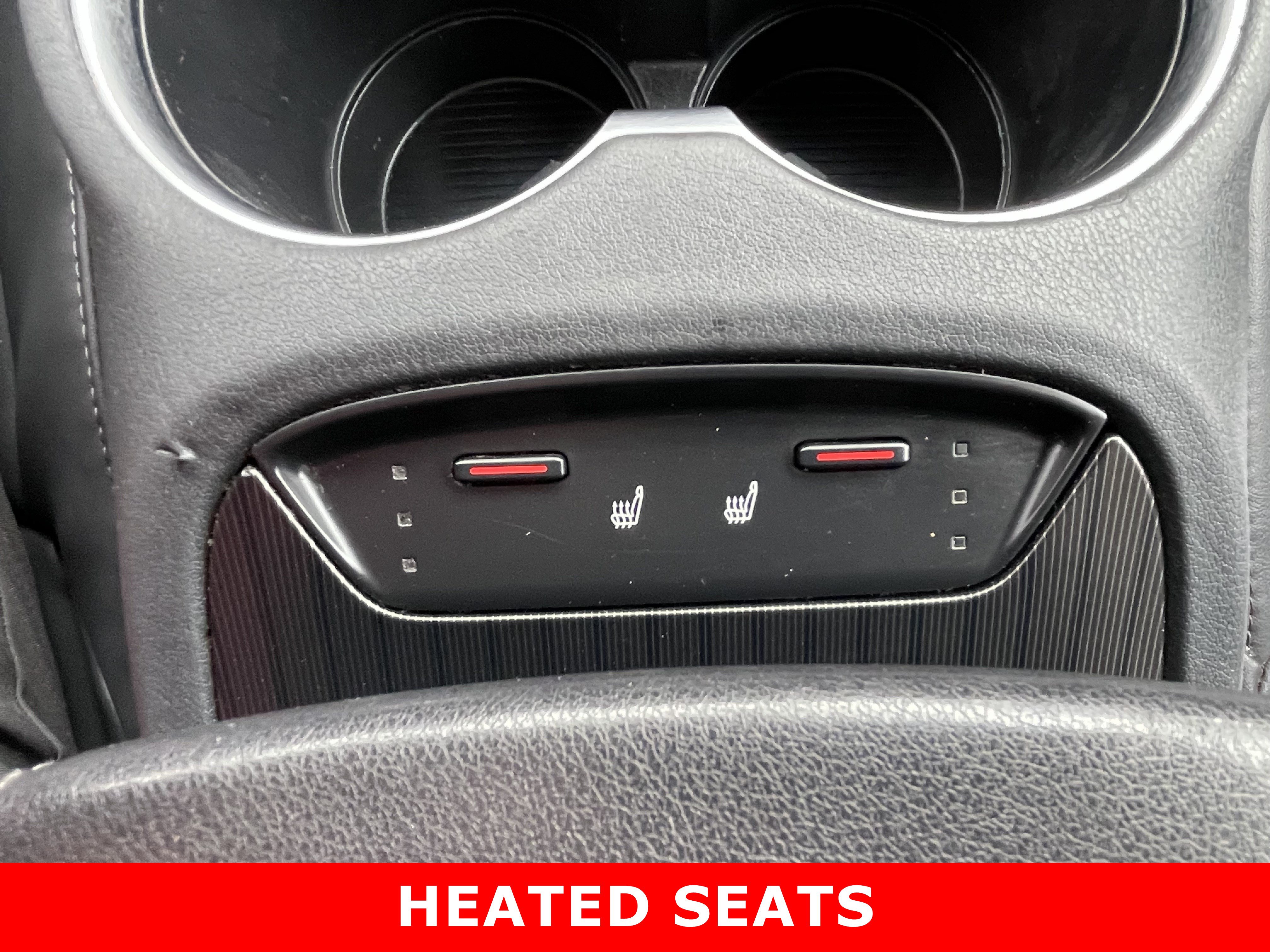 Used 2024 Toyota Venza XLE AWD/4WD image 18