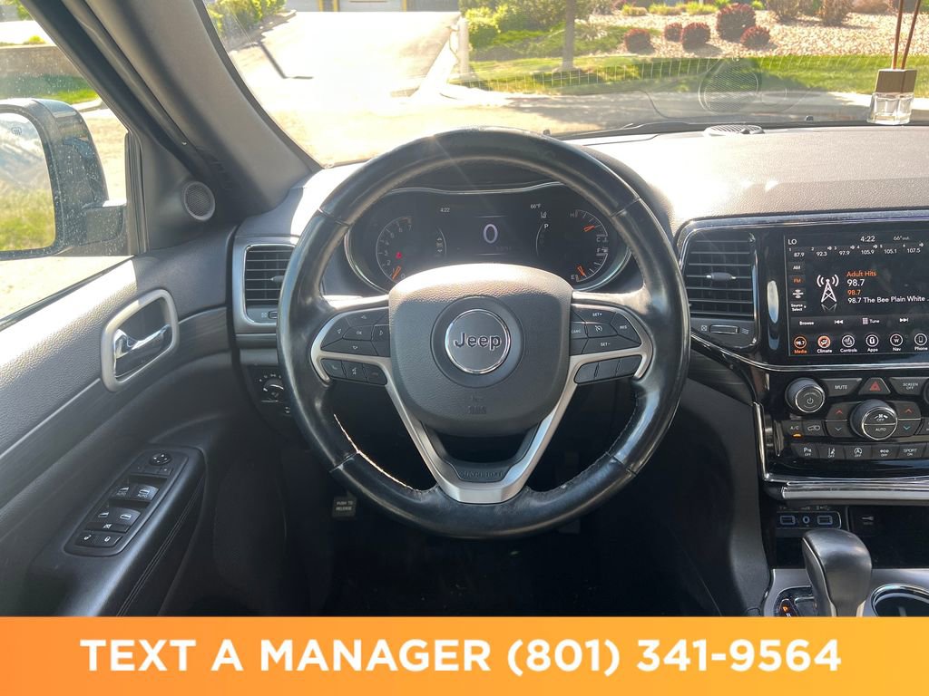 Used 2020 Jeep Grand Cherokee Altitude AWD/4WD image 17