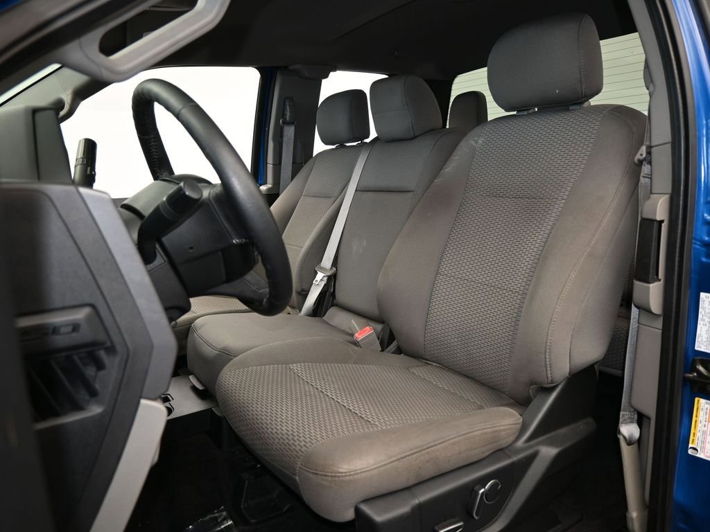 Used 2018 Ford F150 XLT w/ Equipment Group 302A Luxury image 10
