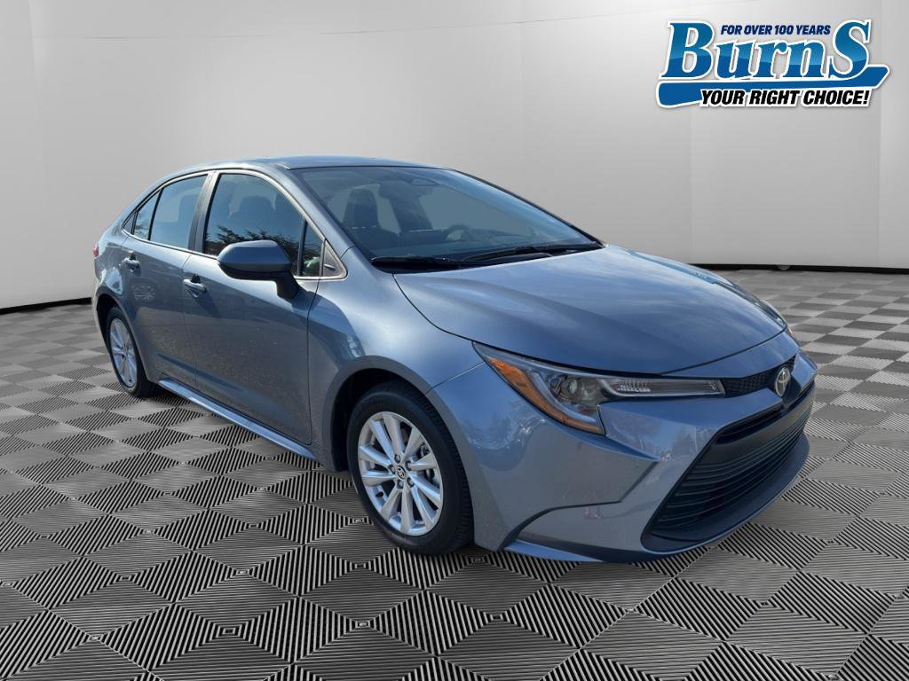 Used 2024 Toyota Corolla LE image 1