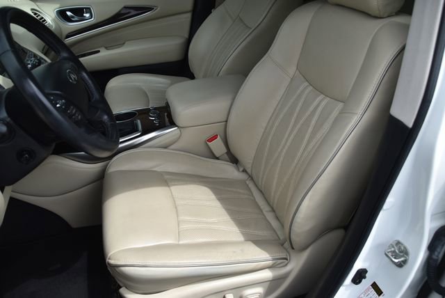 Used 2020 INFINITI QX60 Luxe w/ Sensory Package AWD/4WD image 17