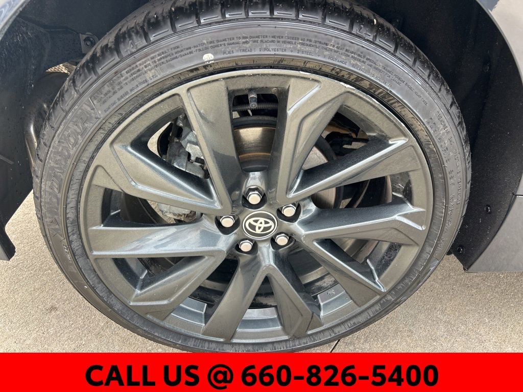 Certified 2025 Toyota Corolla SE w/ Convenience Package image 6