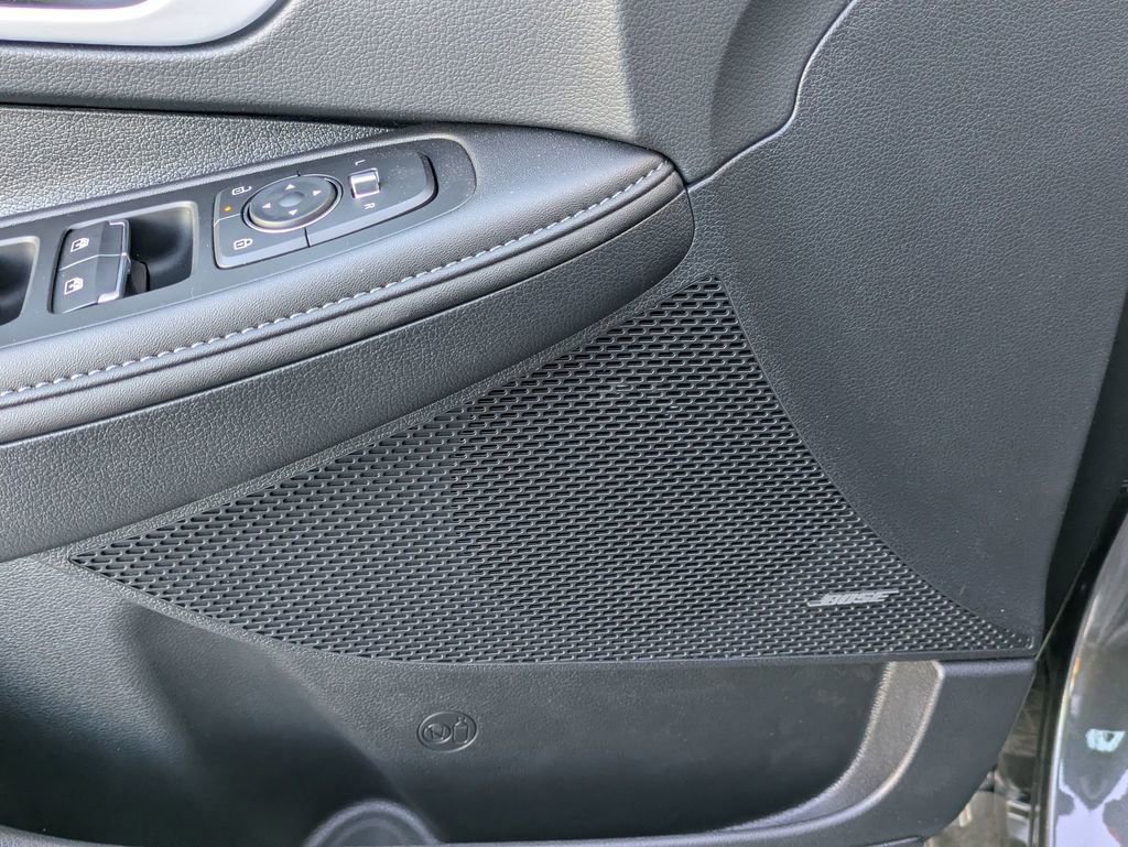 New 2025 Hyundai Sonata Limited image 26