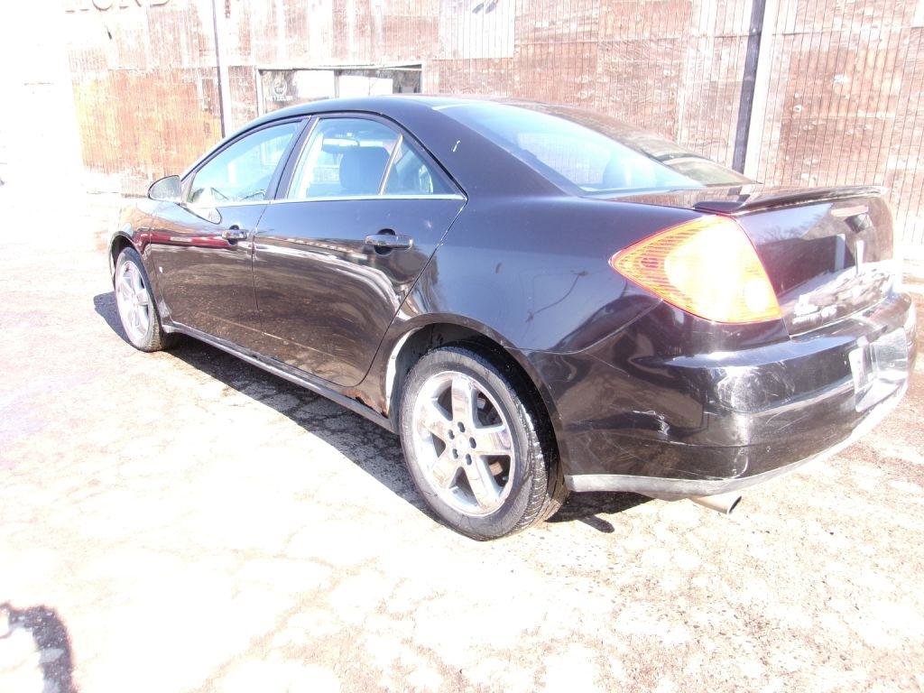 Used 2008 Pontiac G6 GT w/ Premium Package image 3