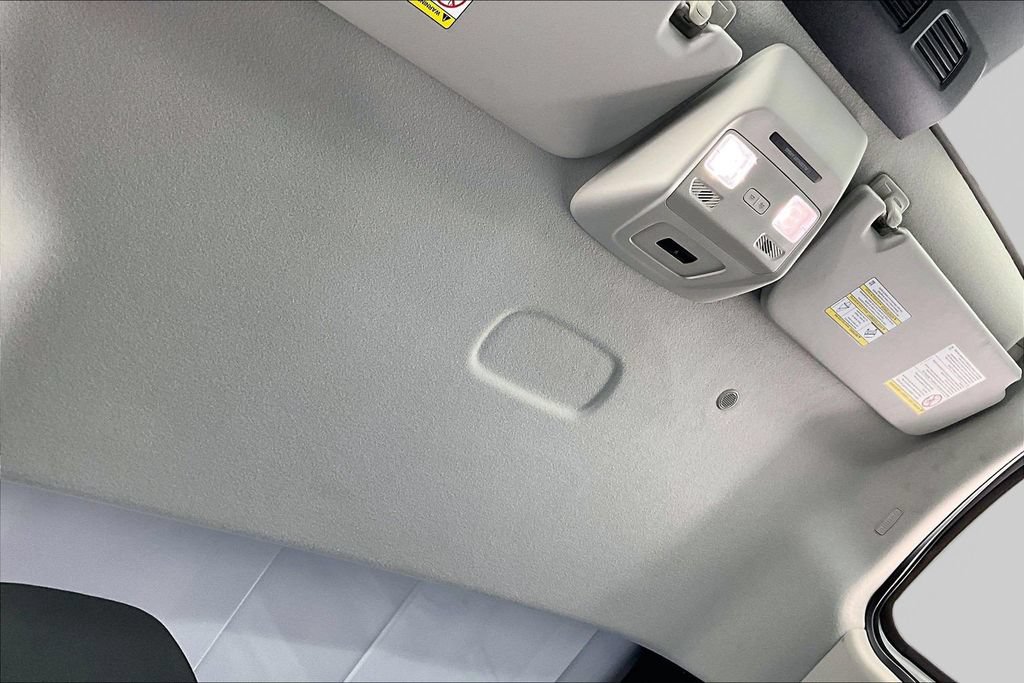 Used 2026 Ford Transit 150 Low Roof RWD image 22