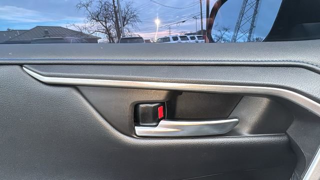 Used 2021 Toyota RAV4 XSE image 13