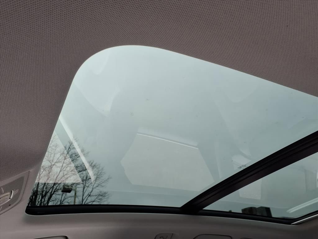 Used 2014 Audi Q5 2.0T Premium Plus w/ Premium Plus Package image 15