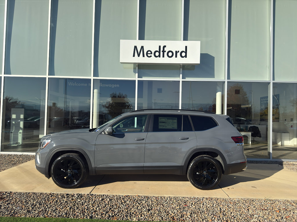 New 2026 Volkswagen Atlas SE image 7