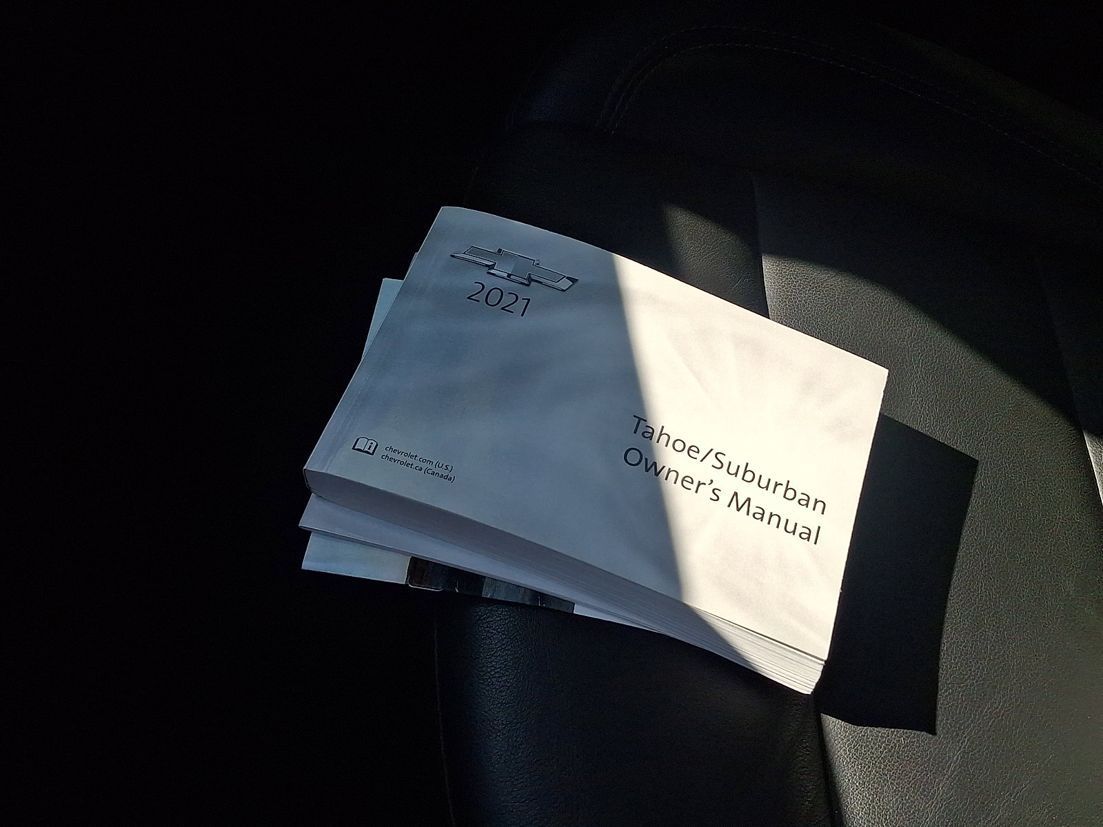 Used 2021 Chevrolet Tahoe Z71 w/ Rear Media and Nav Package image 28