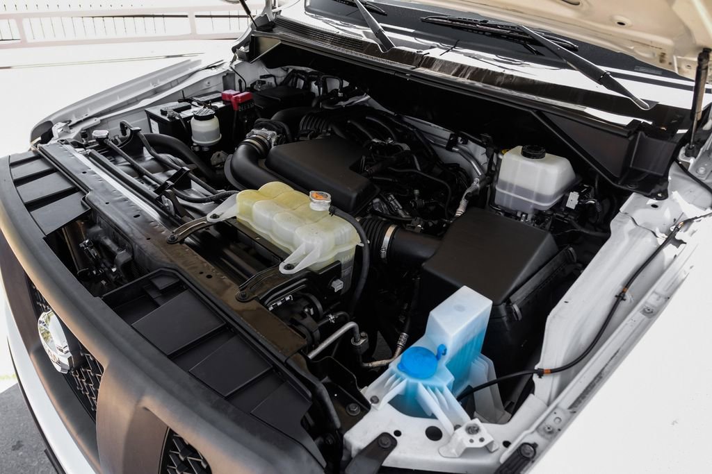 Used 2017 Nissan NV 2500 SV image 38