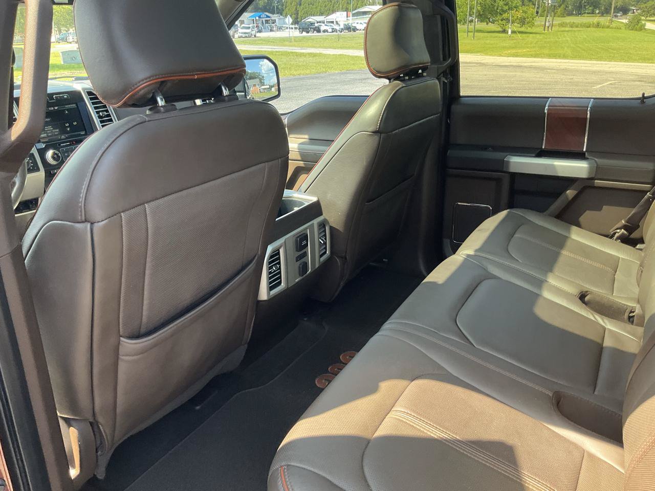 Used 2015 Ford F150 King Ranch w/ Equipment Group 601A Luxury AWD/4WD image 21