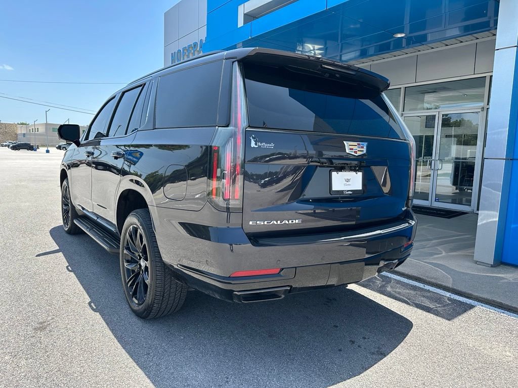 Used 2025 Cadillac Escalade Sport RWD image 8