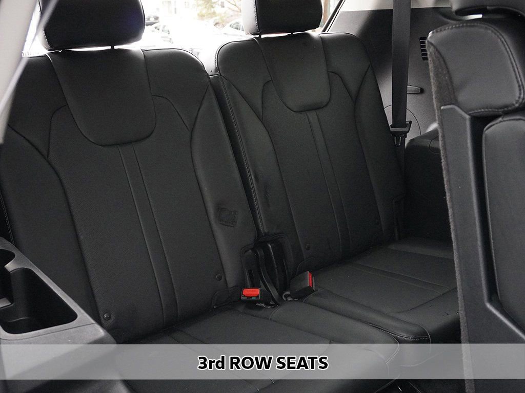 Used 2022 Kia Sorento S image 9