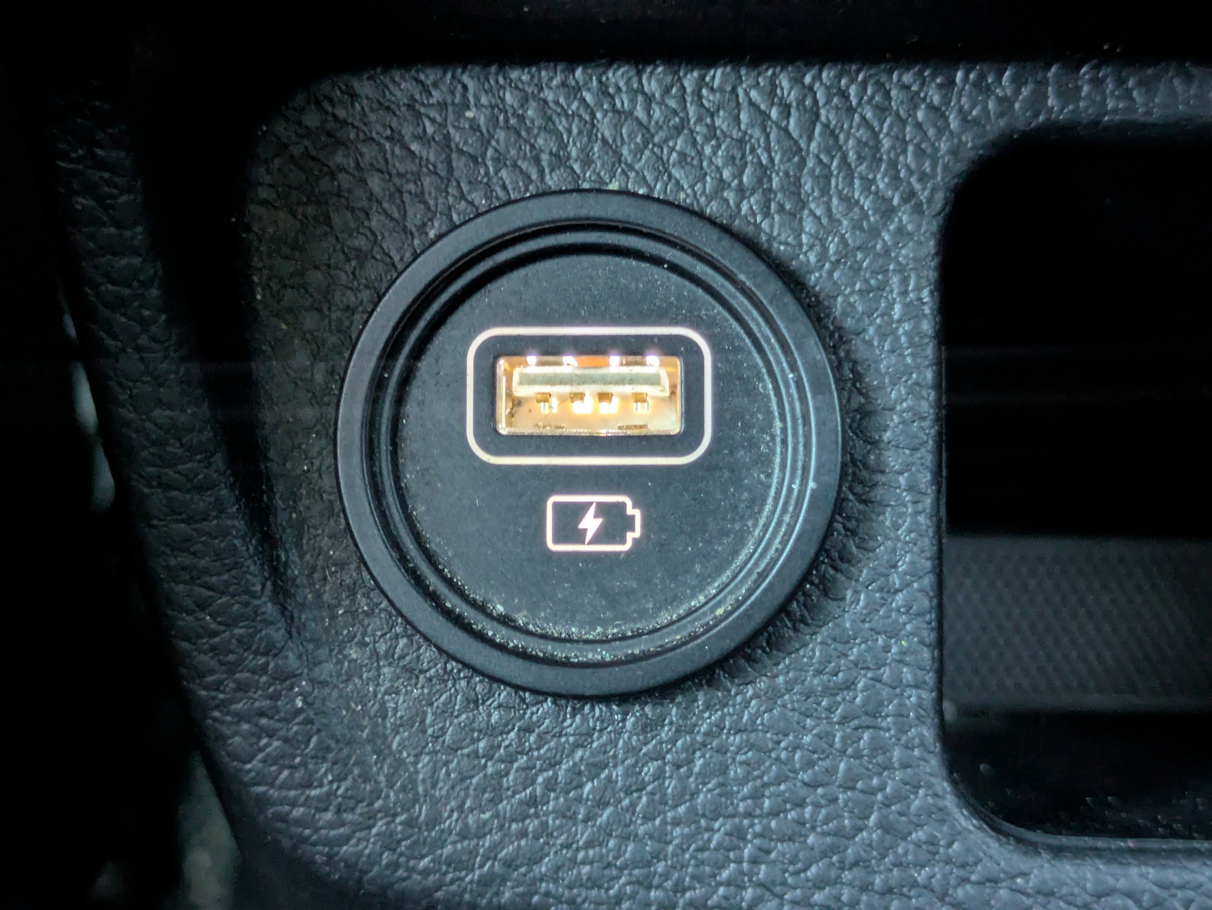 Used 2023 Kia Seltos S image 9