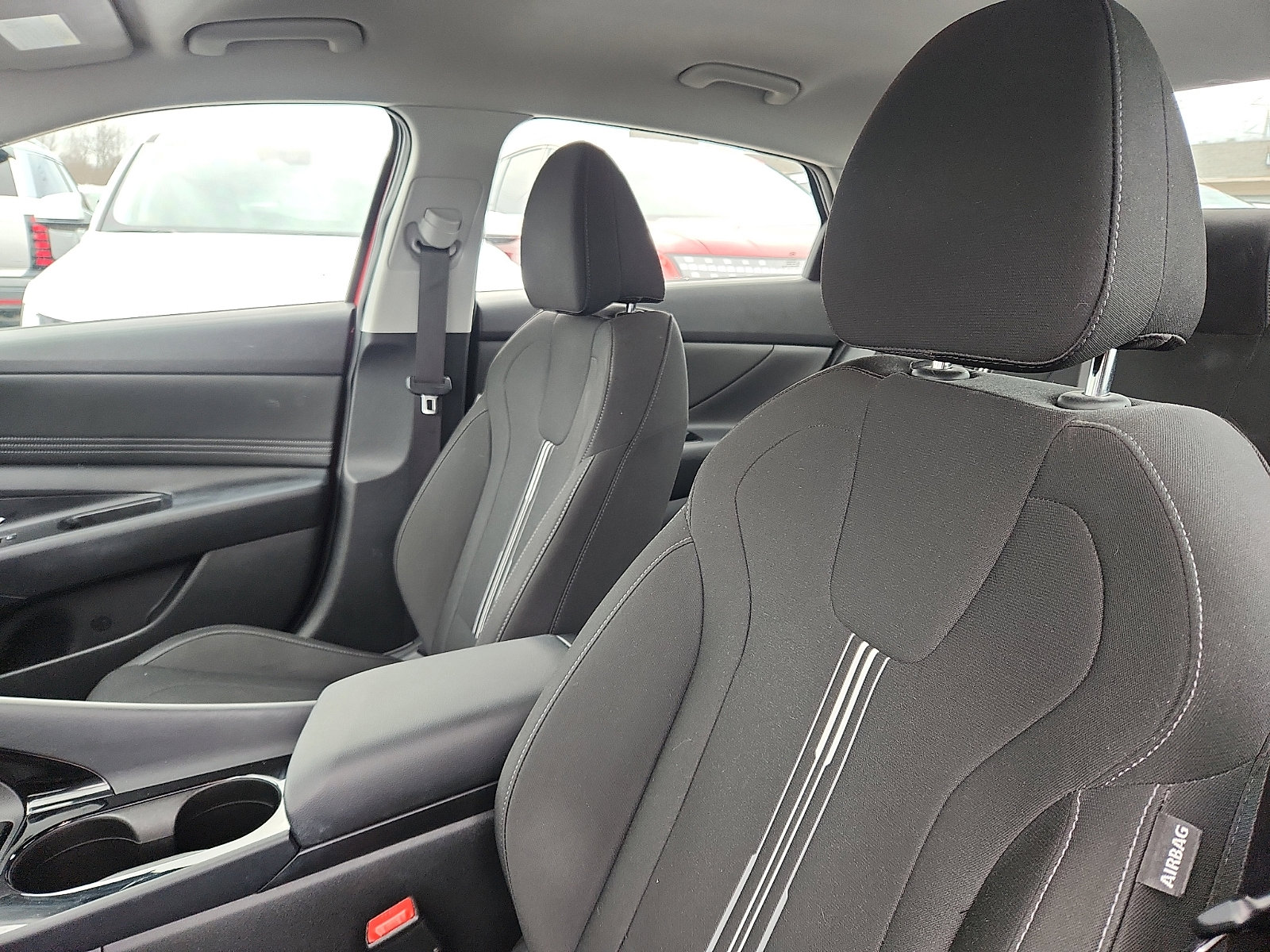 Certified 2021 Hyundai Elantra SEL w/ Convenience Package image 22