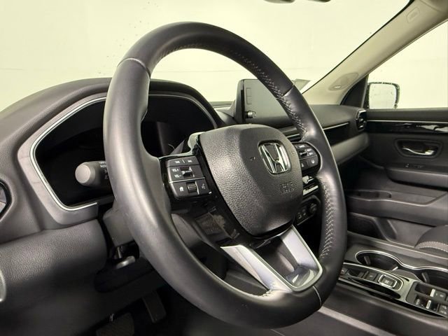 Used 2025 Honda Pilot Touring image 16