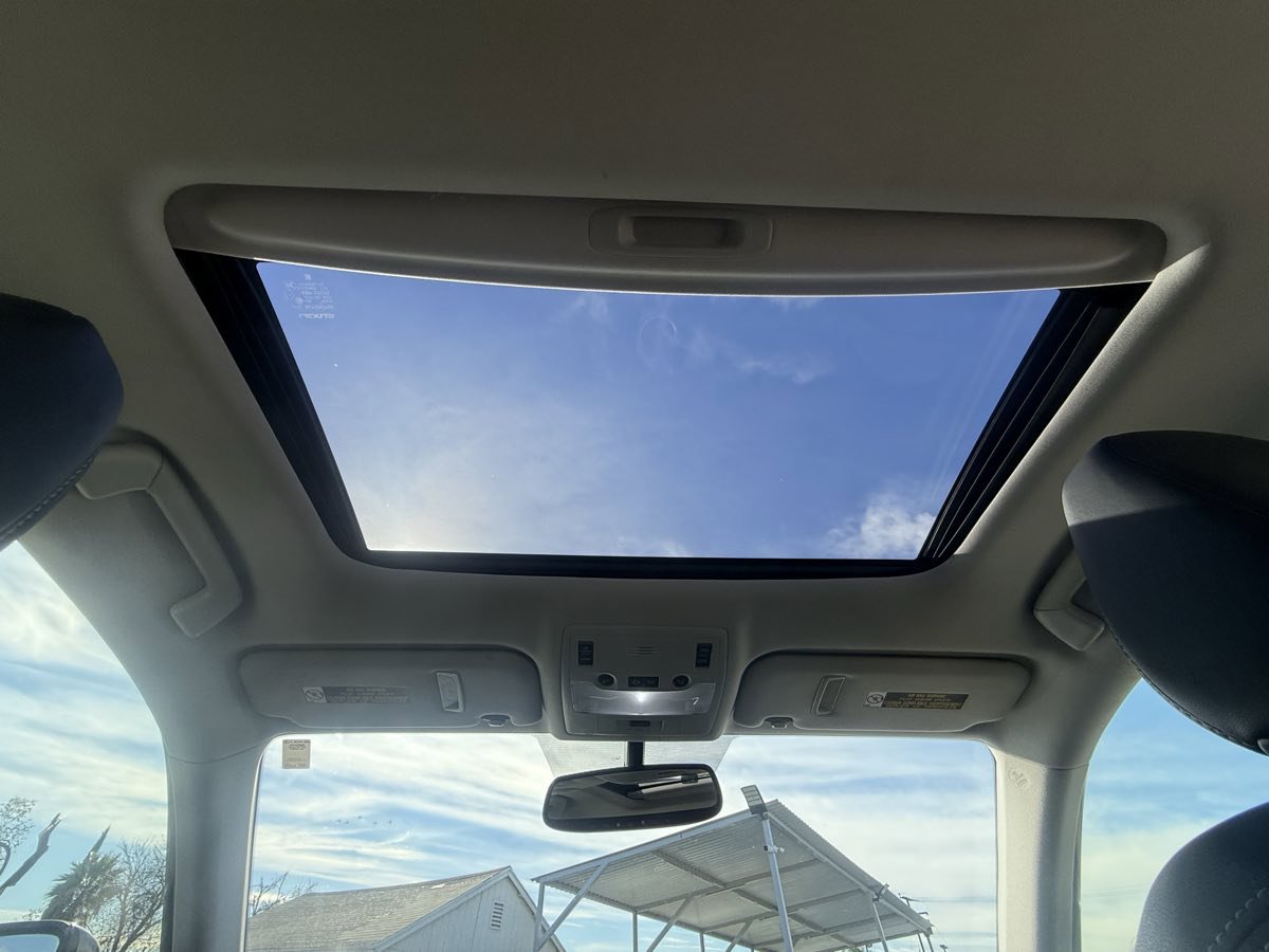 Used 2016 Lexus IS 200t image 30