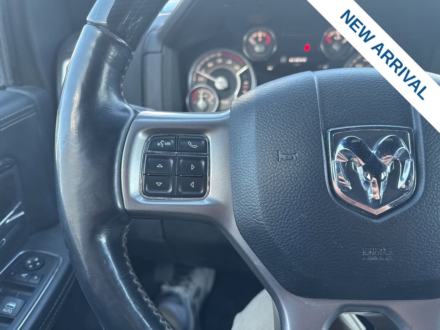 Used 2017 RAM 3500 Laramie Longhorn AWD/4WD image 21