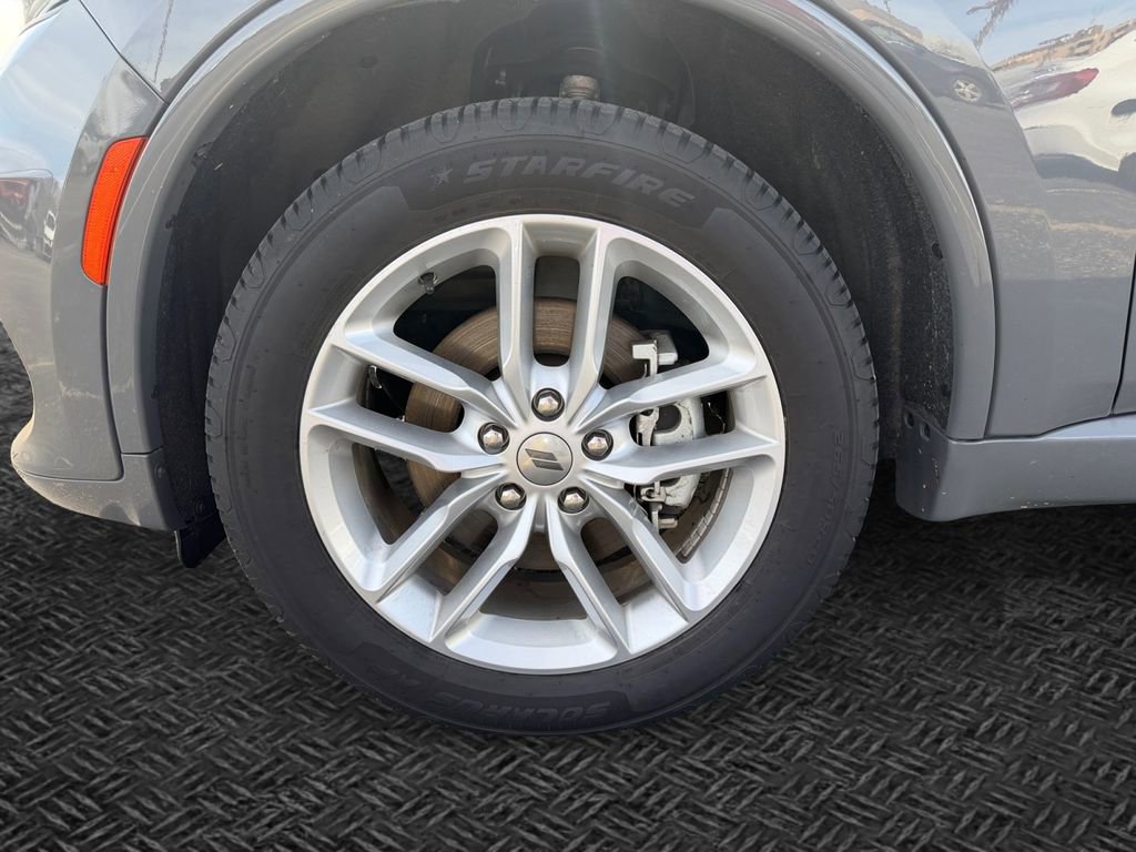 Certified 2022 Dodge Durango GT image 9