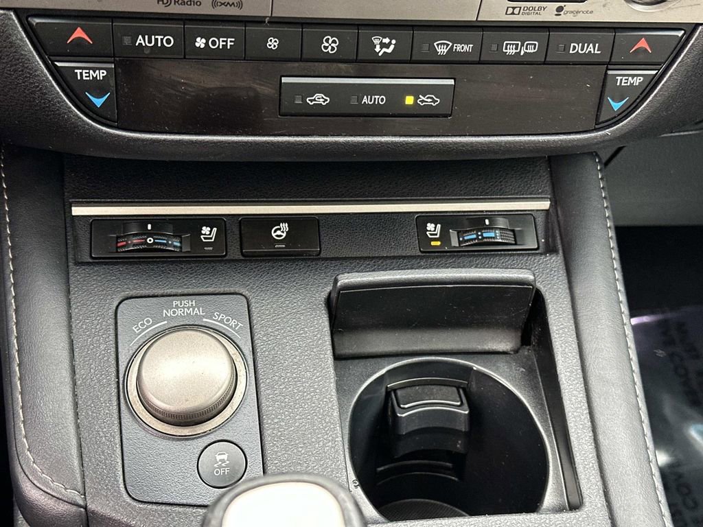 Used 2016 Lexus ES 350 350 w/ Navigation System Package image 14