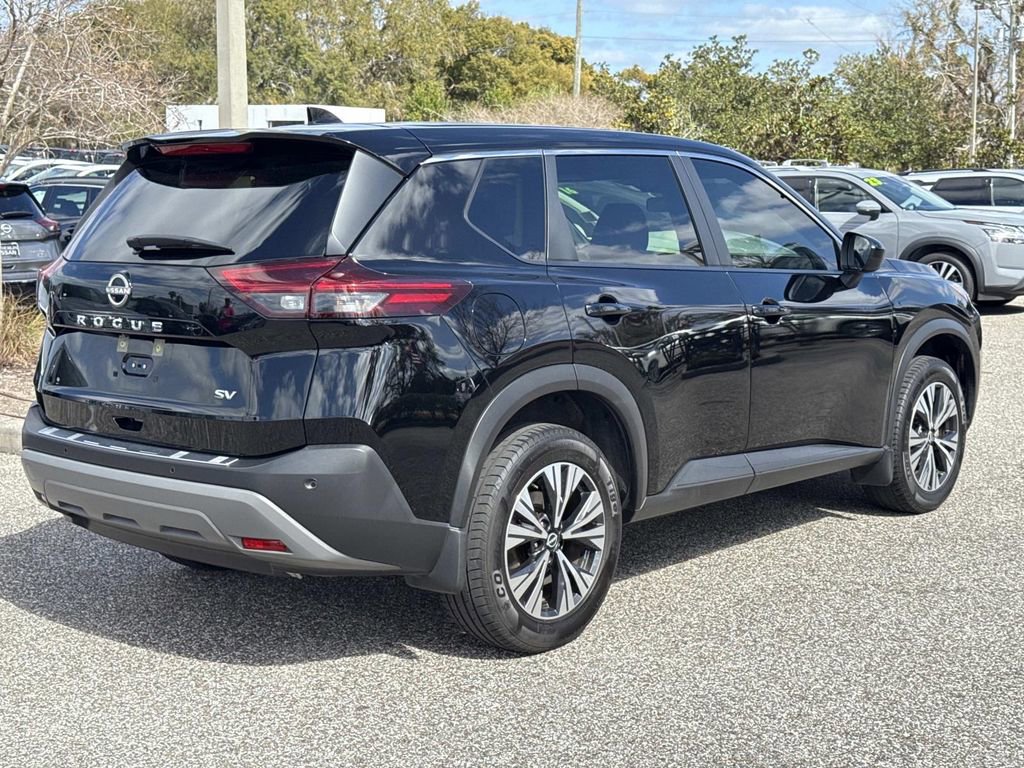 Certified 2023 Nissan Rogue SV image 4