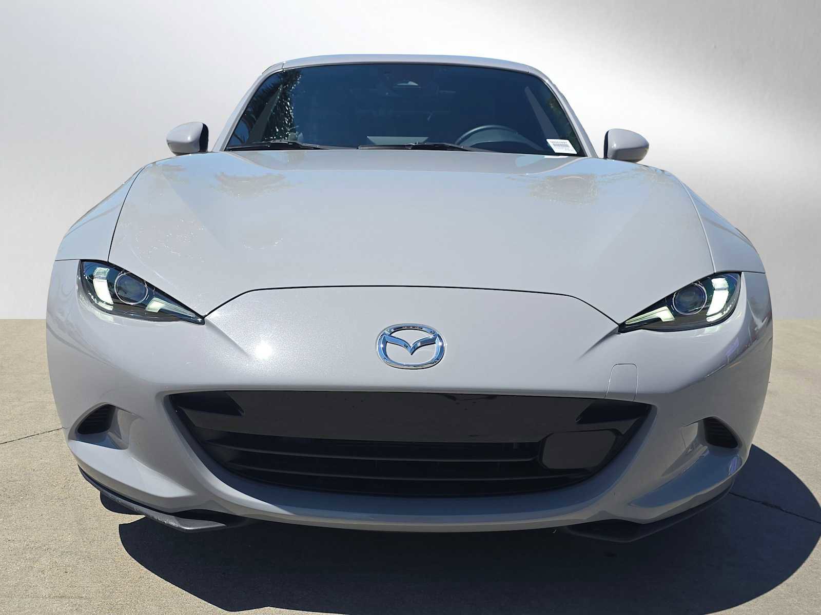 Used 2024 MAZDA MX-5 Miata RF Grand Touring w/ Weather Package image 8