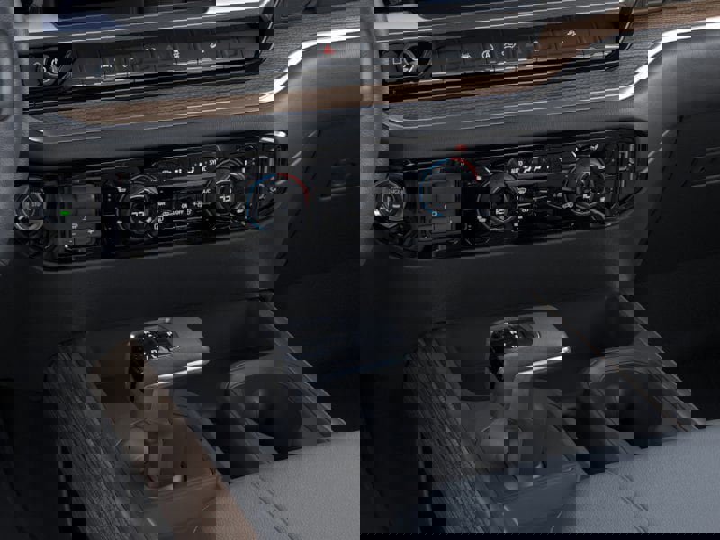 New 2026 Chevrolet Silverado 1500 LT image 23