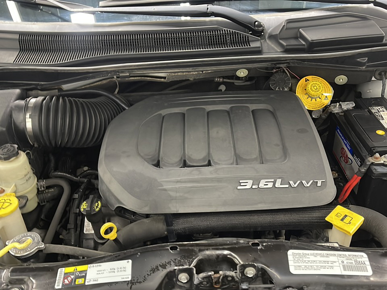 Used 2014 RAM C/V Tradesman w/ UConnect Hands-Free Group FWD image 24