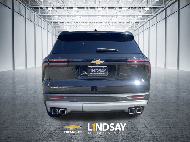 Certified 2026 Chevrolet Traverse LT w/ Driver Confidence Package FWD image 7