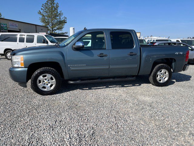 Used 2009 Chevrolet Silverado 1500 LT w/ Power Pack Plus image 1