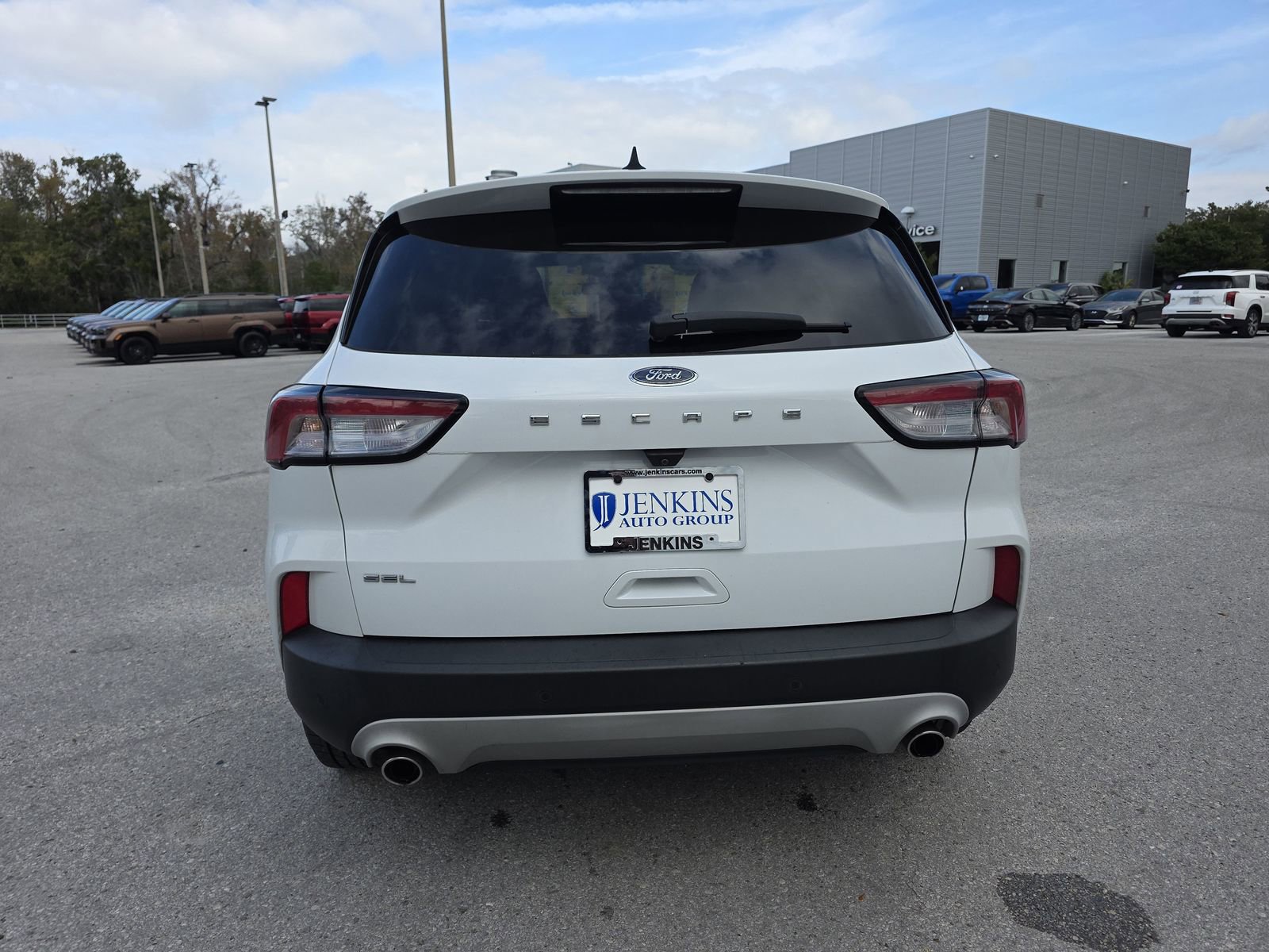 Used 2022 Ford Escape SEL image 4