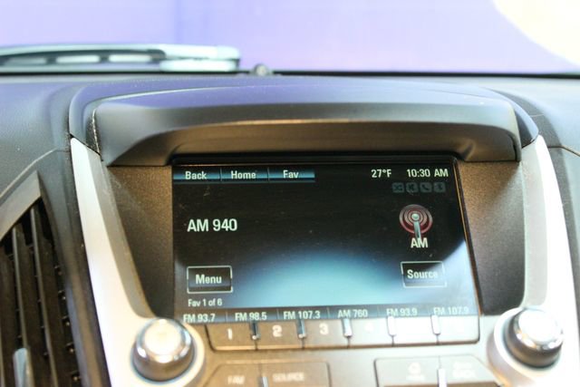 Used 2017 Chevrolet Equinox LS image 24