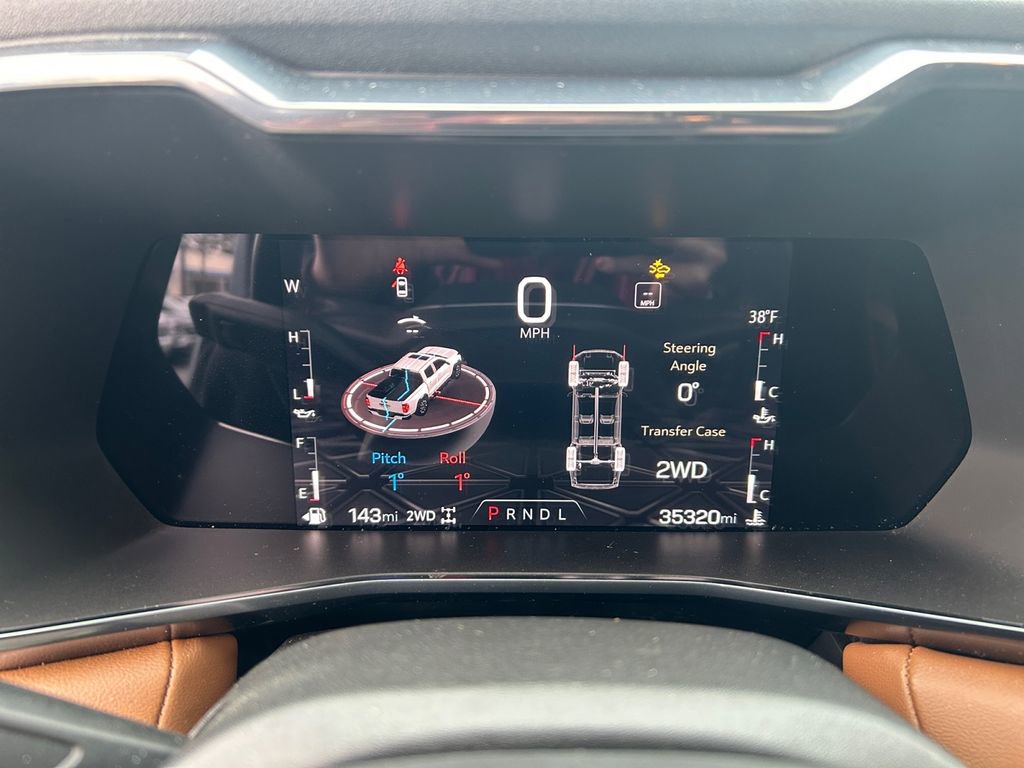 Used 2023 GMC Canyon AT4 w/ AT4 Premium Package image 16