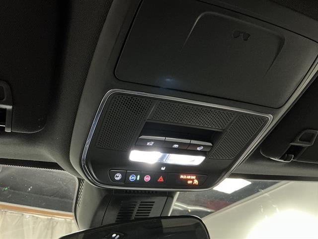 New 2026 Chevrolet Equinox RS w/ LPO, Floor Liner Package AWD/4WD image 18