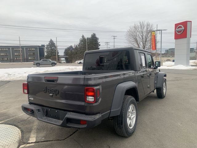Used 2023 Jeep Gladiator Sport image 7