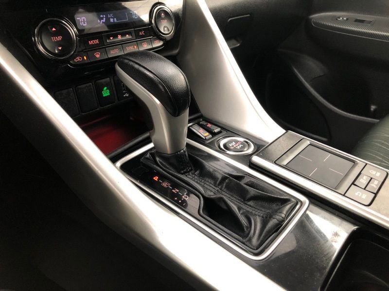 Used 2018 Mitsubishi Eclipse Cross SE image 30