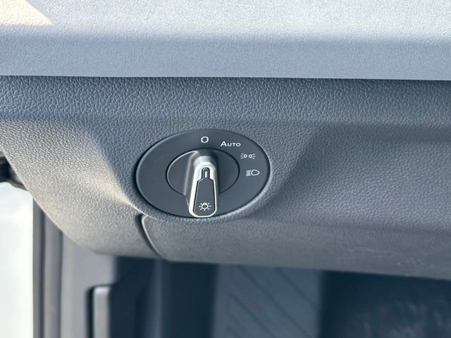 New 2026 Volkswagen Jetta SE FWD image 23
